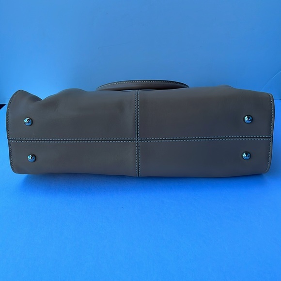 Tod's “Alo Sella” Vachetta (Tan) Large Shopping Tote Bag - Picture 7 of 16